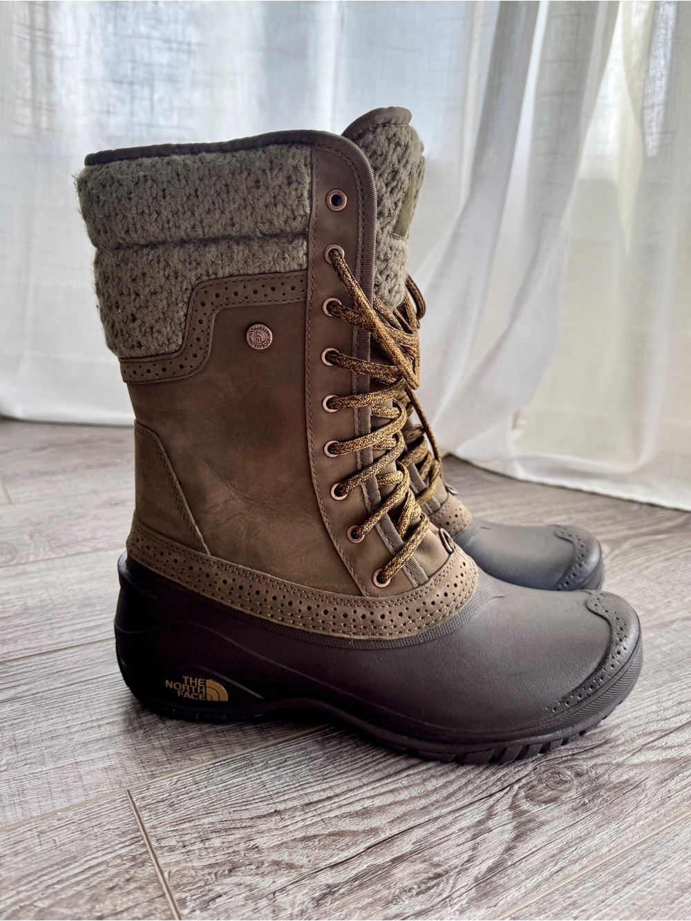 The North Face Shellista ll Women’s Cold Weather Boots